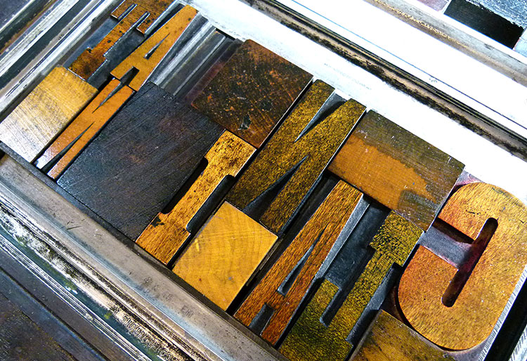 congratulations_woodletter_card_wood_type_forme_750