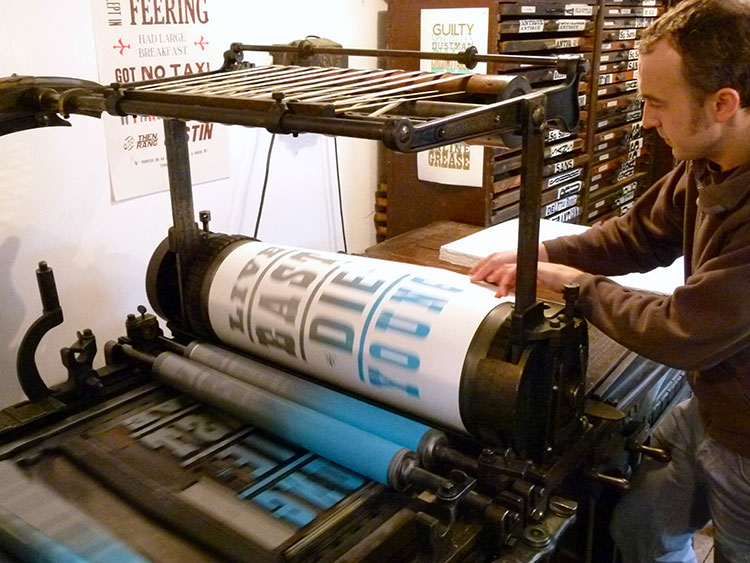 pure_evil_live_east_die_young_wood_type_poster_printing_750