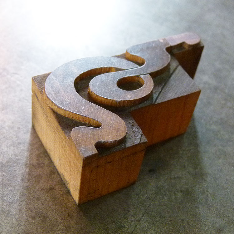 t039_de-little_woodletter_corner_750