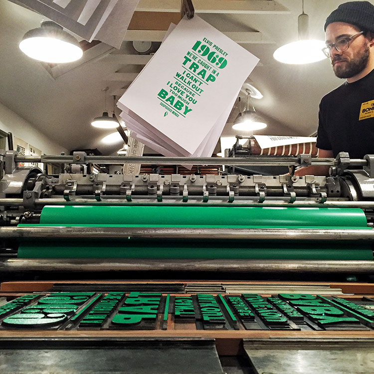 Leap_Elvis_1969_poster_wood_type_matt_printing_750