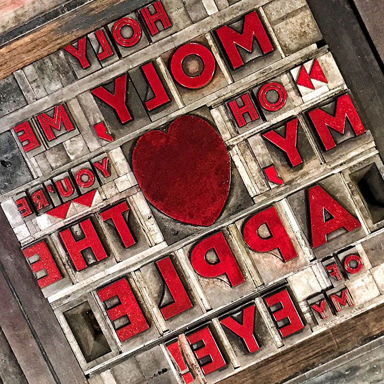 t069_holy_moly_heart_valentine_letterpress_card_red_ink_750